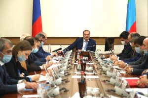 Комплекс значимых для развития республики тем обсудили под руководством Сергея Меликова
