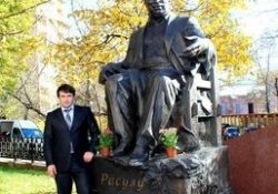 Гамзат Изудинов: «Сергей Меликов инициировал объявление 2023 года в России Годом Расула Гамзатова»