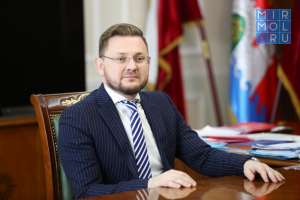 Салман Дадаев поздравил Сергея Меликова с избранием на должность