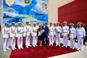 Глава Дагестана Сергей Меликов поздравил с Днём Каспийской флотилии