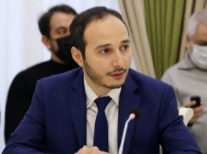 Рустам Джалаков рассказал об отрицательной роли фейков в информационном пространстве