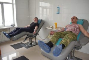 В Дагестане росгвардейцы приняли участие в донорской акции