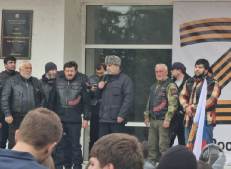 Энгельс Гаджимагомедов: «Пусть подвиг моего сына сплотит наш народ на защиту Родины»