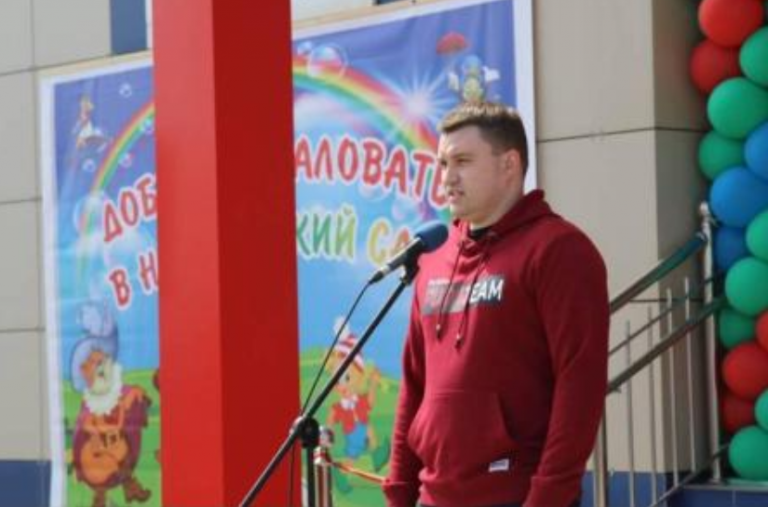"Артём​ ​ Бичаев принял участие в открытии новых​ ​ детских садов в Махачкале"
