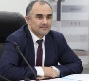 Работников отрасли связи РД с Днём радио поздравил Юрий Гамзатов