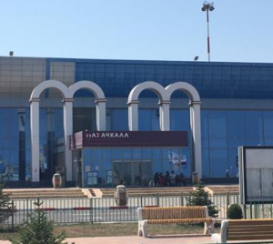 Возобновляется авиасообщение между Махачкалой и Баку