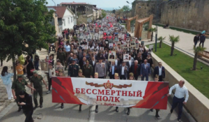 В Дербенте состоялось шествие Бессмертного полка