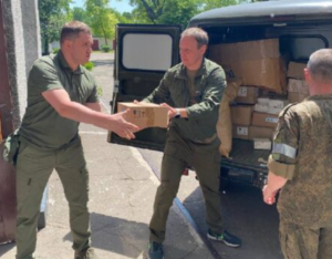 «Единая Россия» доставила медикаменты и медоборудование в военно-полевой госпиталь в Стаханове ЛНР