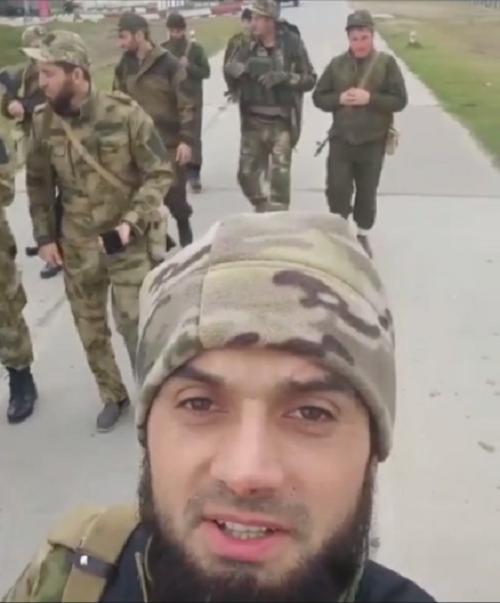 Мобилизованные из Бабаюртовского района проходят боевую подготовку и передает родным и близким "Салам"