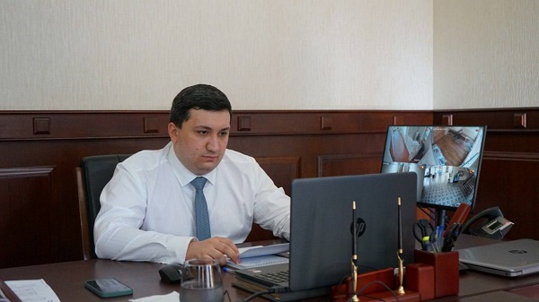 Султан Абдуралимов: В Дагестане 100% глав городов и районов завели аккаунты в соцсетях