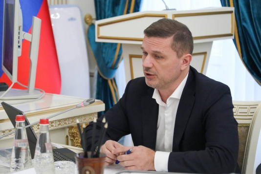 «Легенды Дагестана» предлагают перейти от перегруженных маршрутов к недооцененным», - исполнительный директор ООО «Творческие технологии» Вартан Аветов презентовал Сергею Меликову концепцию н