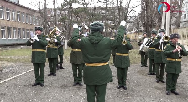 Вечер памяти погибшим в Специальной военной операции на Украине прошел на территории школы #2 города Буйнакск