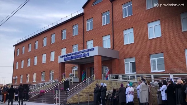 В Дагогнях открылась новая поликлиника на 200 посещений в смену