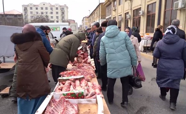 В Дербенте проходит сельскохозяйственная ярмарка