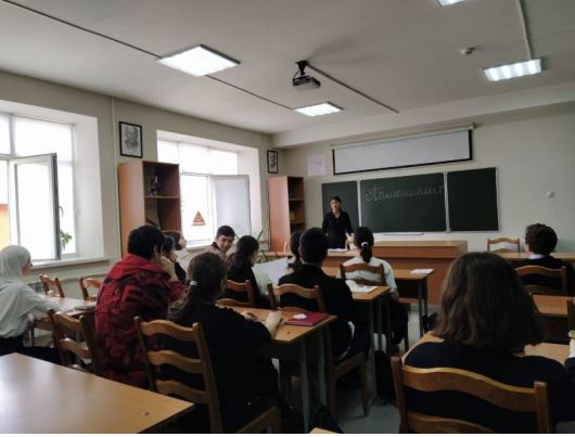 В школах Новолакского района проходят классные часы на тему профилактики полиомиелита