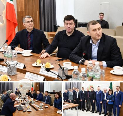 Делегация Дагтехкадастра во главе с руководителем учреждения Магомед-Тагиром Гимбатовым посетила Республику Татарстан