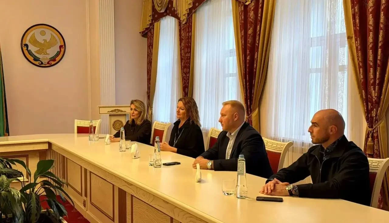 «В трудный момент рядом с Дагестаном»: представители «Яндекса» и «Магнита» получили благодарности за помощь пострадавшим от паводков