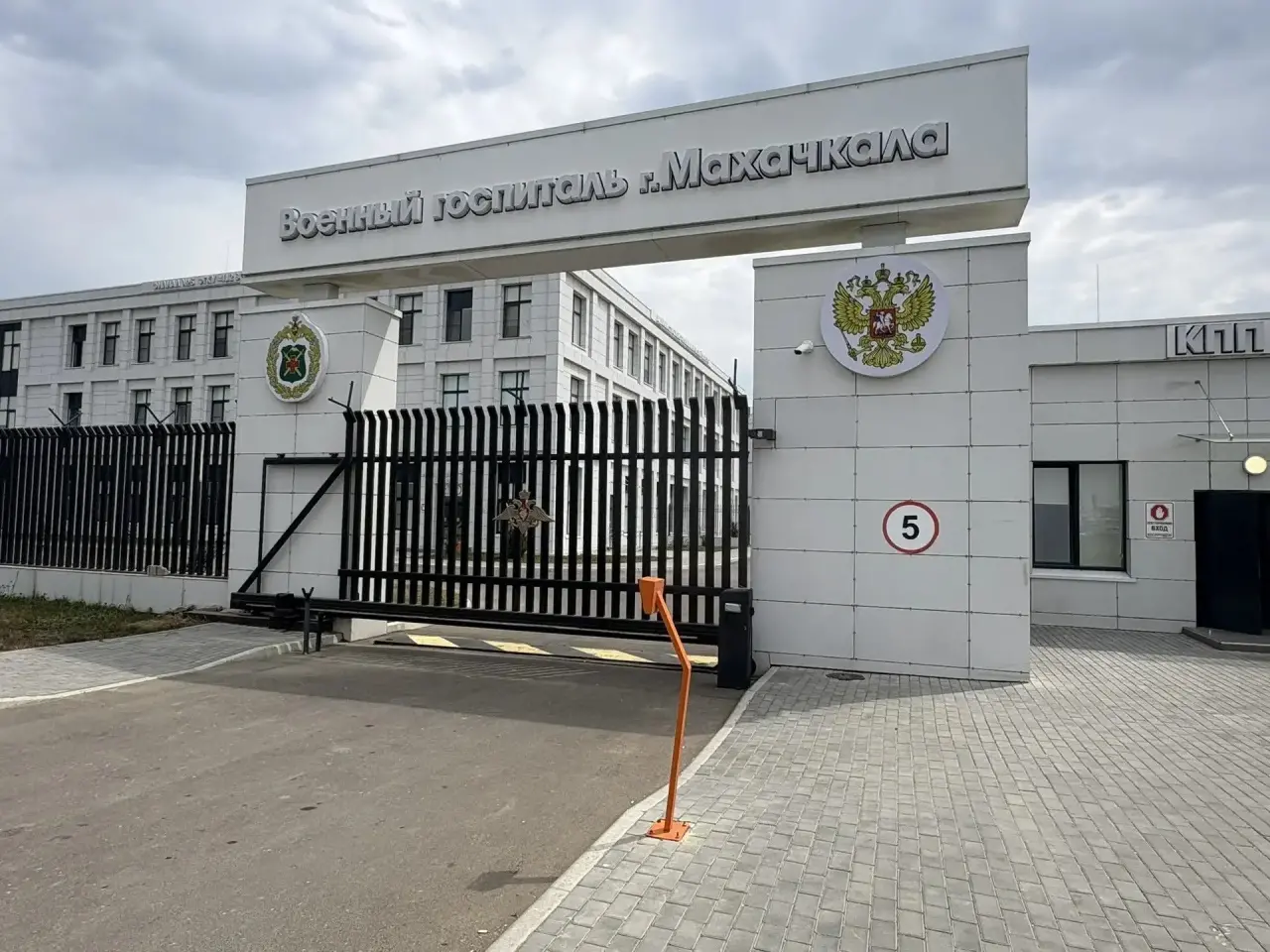 Военные коммунальщики Каспийской флотилии будут обслуживать госпиталь в Махачкале