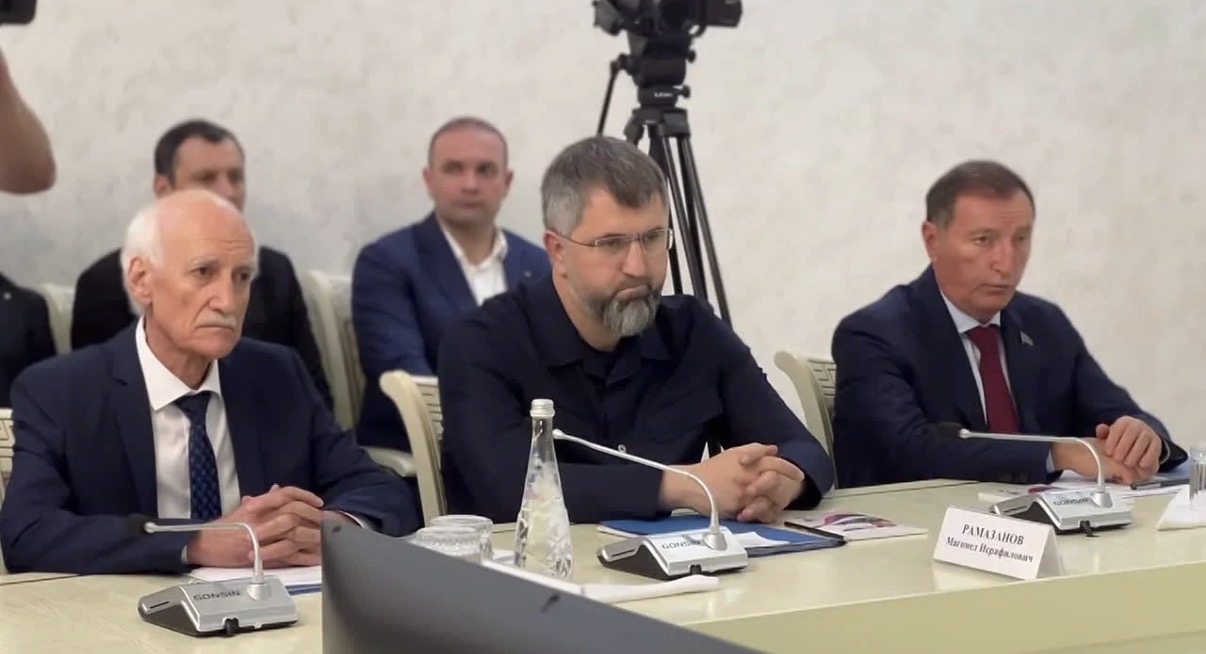 Герои России встретились с молодёжью Дагестана в рамках «Вахты Героев Отечества»