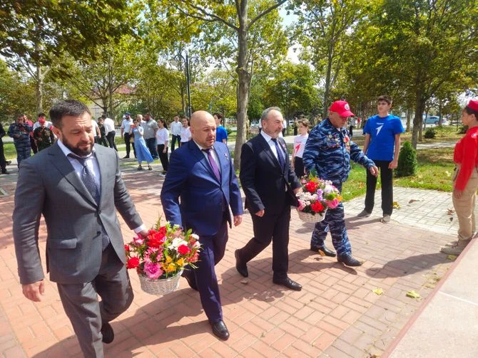 Герои России встретились со студентами Избербаша в рамках акции «Вахта Героев Отечества»