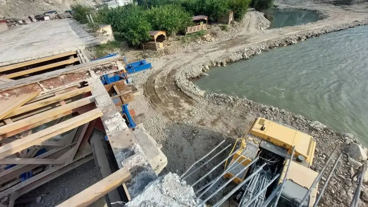 В Гергебильском районе ускорили восстановление Красного моста