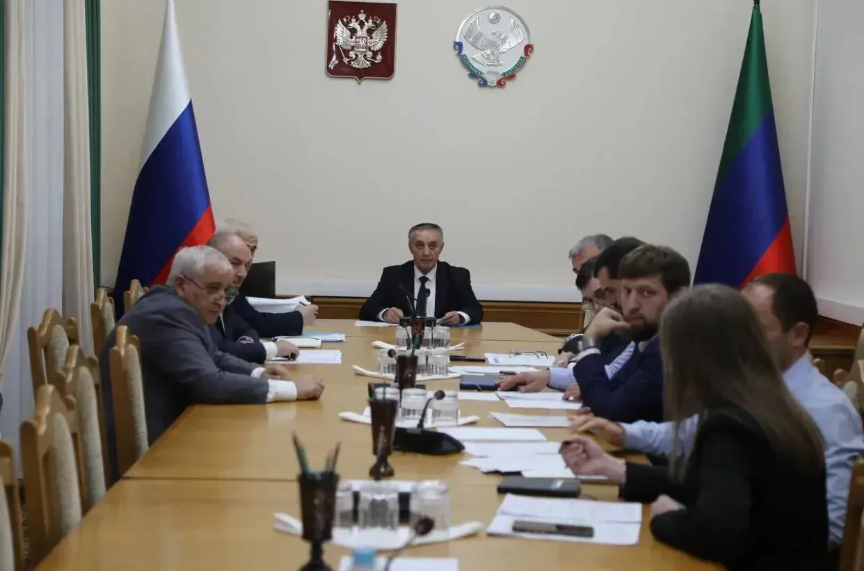 Шесть детских садов построят в Дербенте и Каспийске по нацпроекту «Семья»