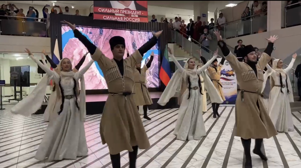 Магомедсалам Магомедов, Игорь Баринов и Фёдор Щукин участвуют в конференции в Махачкале
