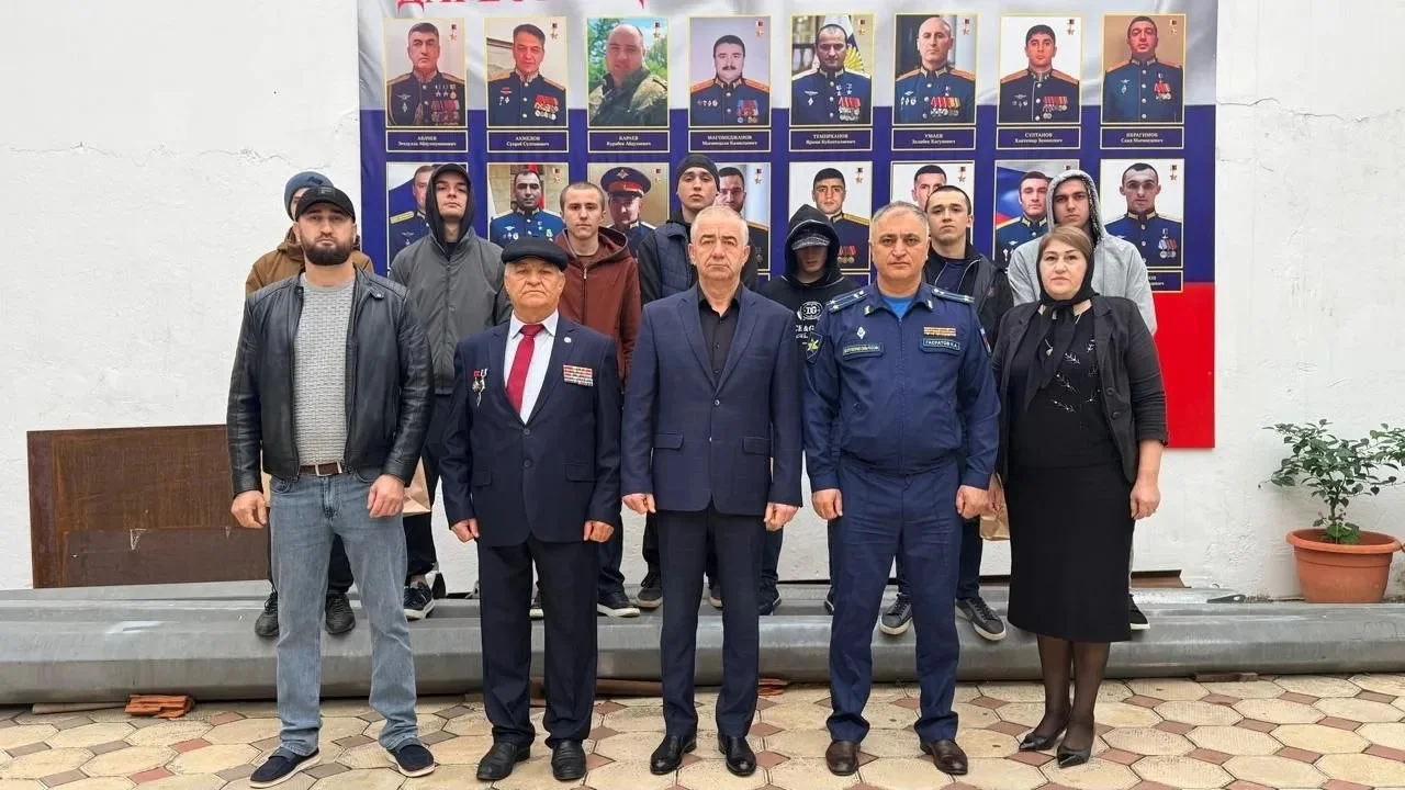 Ещё 38 новобранцев из Дербента и района