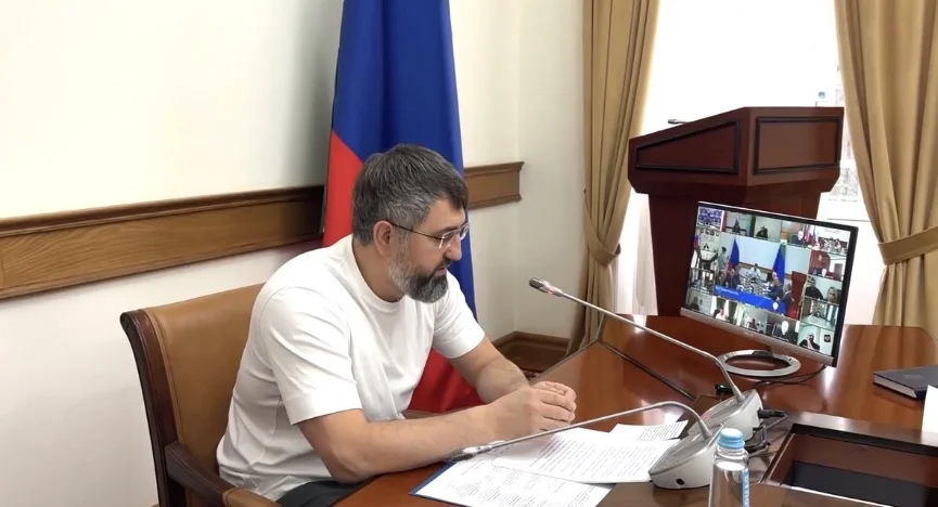 Магомед Рамазанов представил нового врио вице-премьера Дагестана