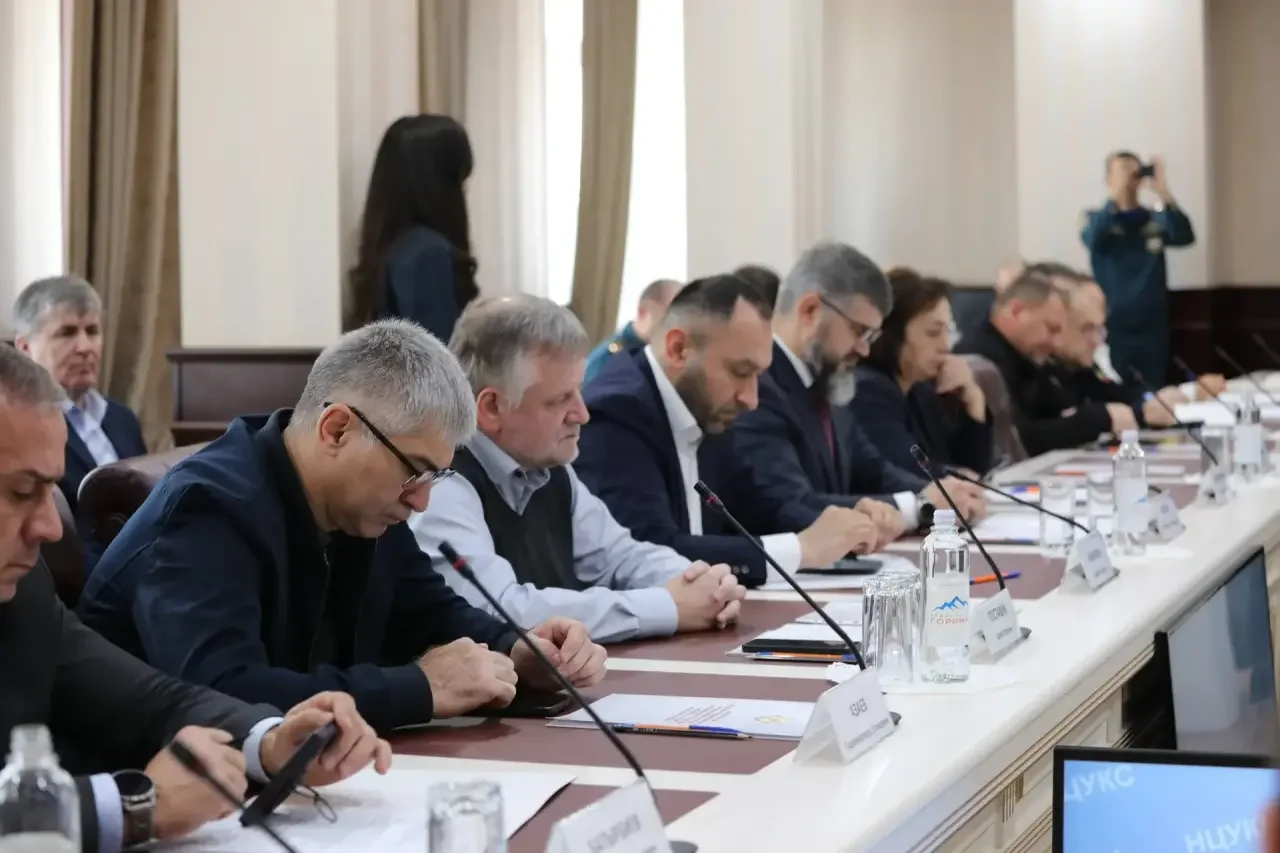 Дагестанцам, пострадавшим от паводков, выплатили более 3,8 млрд рублей