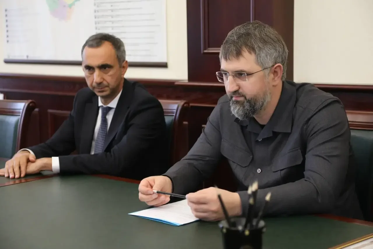 Магомед Рамазанов обсудил с руководством Росреестра развитие земельно-имущественной сферы в Дагестане