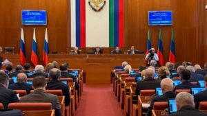 Парламент Дагестана утвердил налоговые и земельные послабления для пострадавших