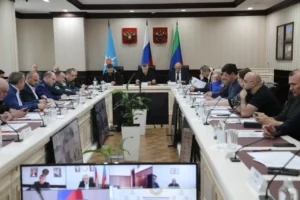 В Махачкале координируют работу по устранению последствий ЧС