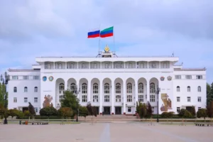 Фёдор Щукин начал неделю с рабочих встреч по ключевым вопросам развития республики