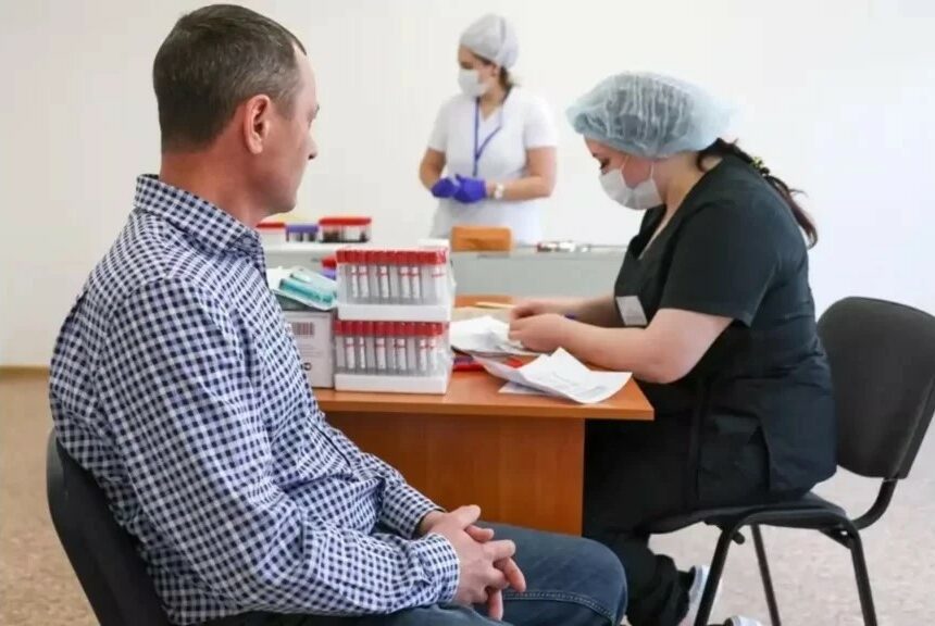 Врачи назвали скрытую угрозу для здоровья у сотрудников на удаленке