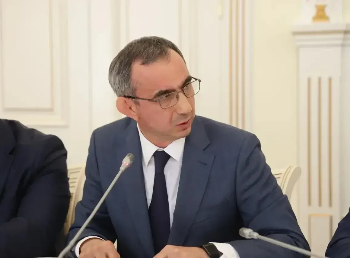 Заур Эминов рассказал о мерах по защите госсобственности и пополнению бюджета Дагестана
