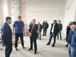 Строительство двух новых школ в Махачкале вышло на завершающий этап
