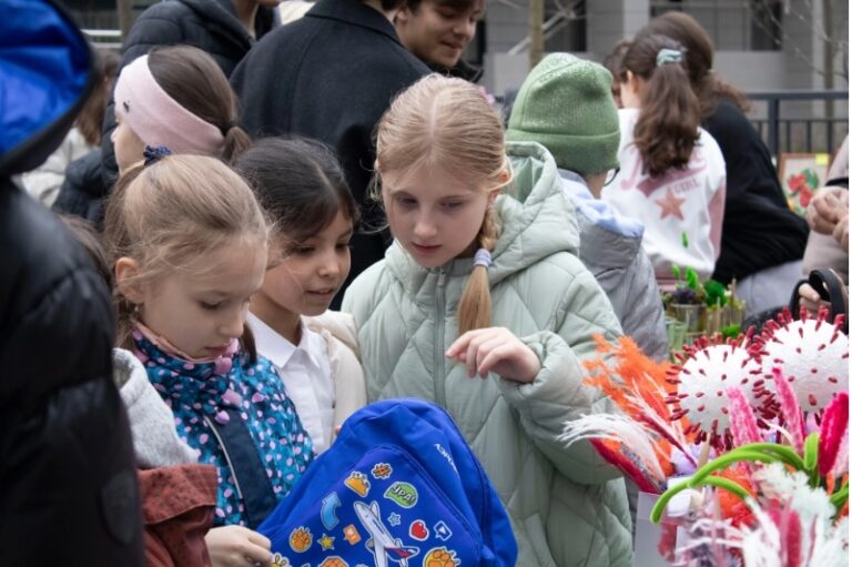 Школьники Москвы собрали миллион рублей для Дагестана