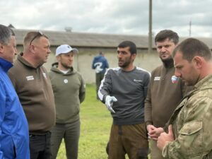 «Единая Россия» продолжает помогать пострадавшим от паводков в Дагестане