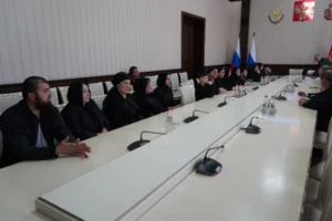 В Дербенте почтили память погибших участников СВО и вручили награды их семьям