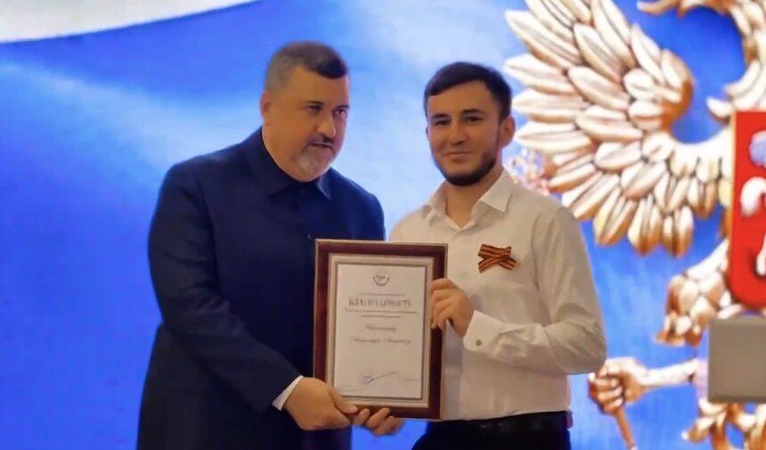 Волонтёров и спасателей Дагестана отметили государственными наградами