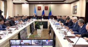 Премьер-министр Дагестана доложил о ситуации с паводками на заседании Правкомиссии