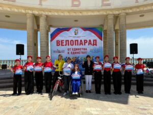 В Дербенте прошёл юбилейный велопарад в честь открытия туристического сезона