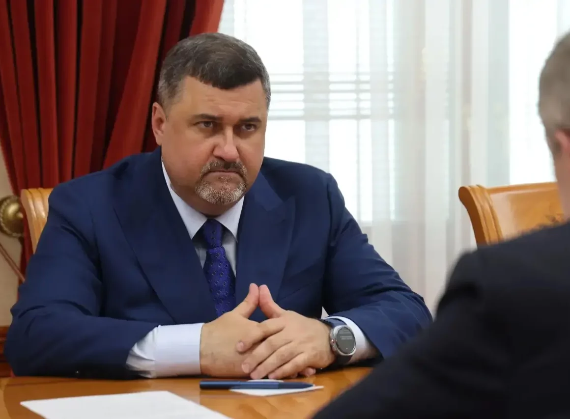 На встрече Фёдора Щукина и Запира Алхасова рассмотрели обращения граждан и меры по защите их прав