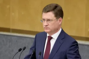 Вице-премьер Александр Новак сообщил о достаточных запасах топлива в России