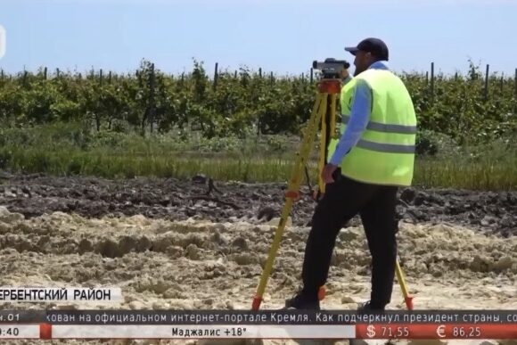В Мамедкале продолжается строительство жилья для семей, пострадавших от стихии