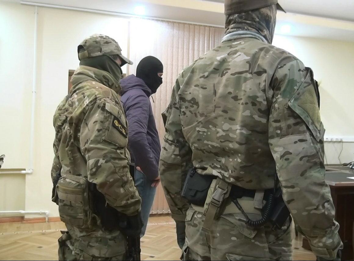 Бывший помощник прокурора получил 9 лет колонии за коррупционные преступления