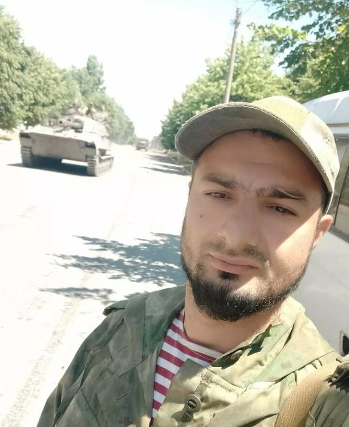 «Дед воевал за Победу, я – за мир»: сержант спецназа Низами Наджафов – о долге, семье и службе